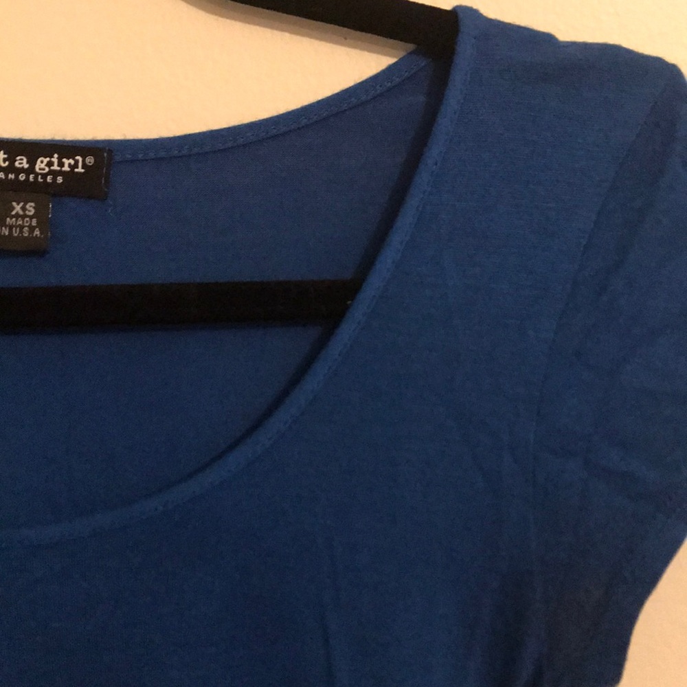Crop Top - Picture 2 of 3